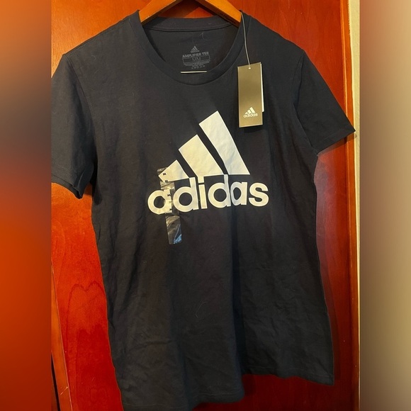 Adidas Amplified Tee Sz Medium Navy Blue Tee - Picture 2 of 6